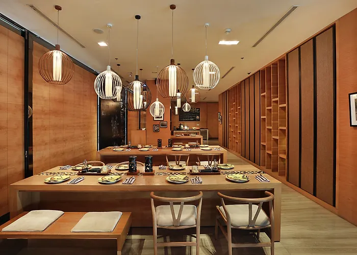 Hotel The Stones - Legian Bali